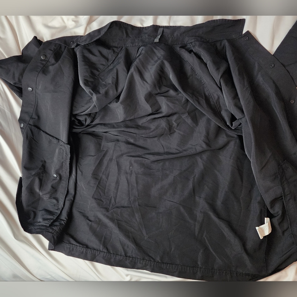 Fabletics Black Windbreaker Jacket Size Xl - image 4
